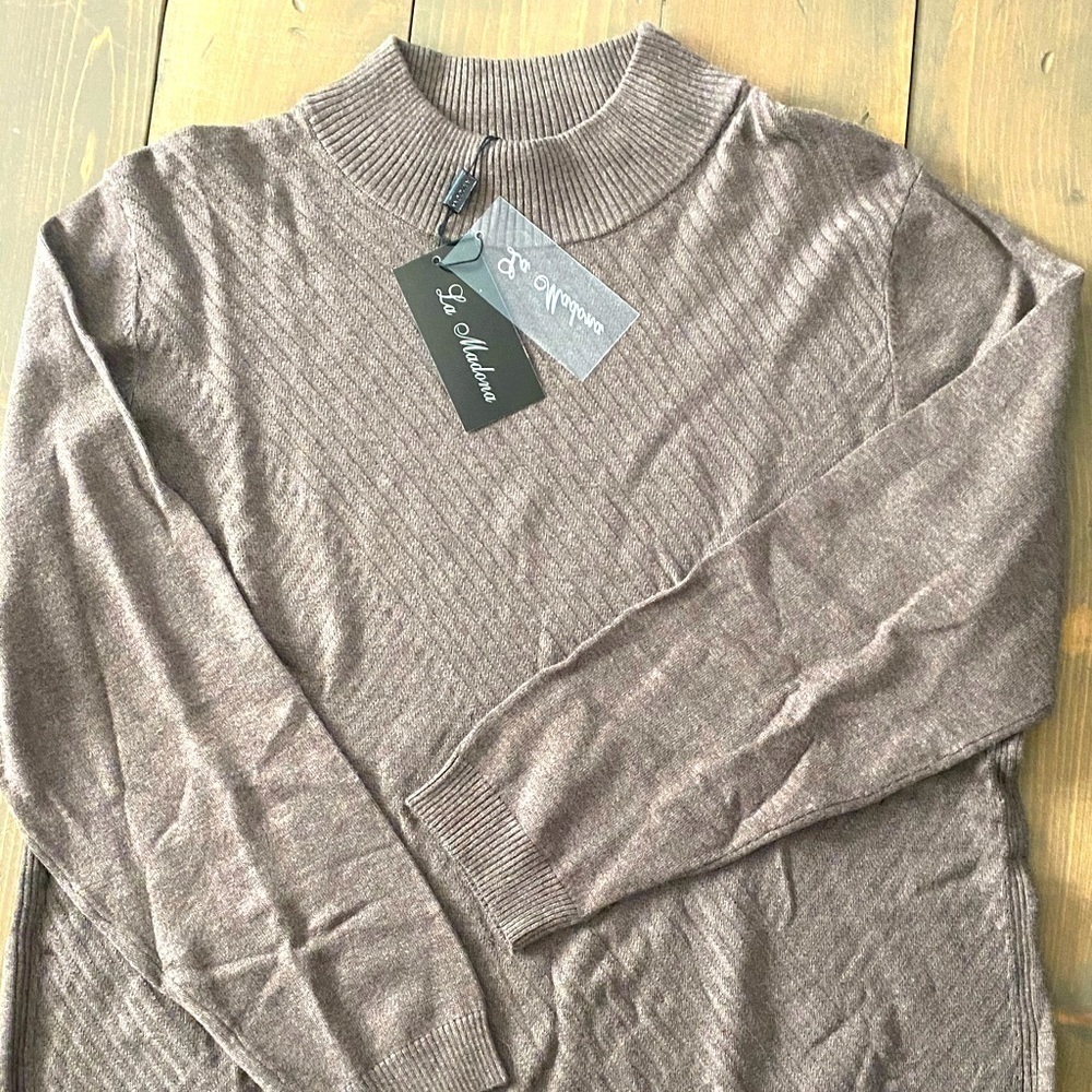 La Madonna sweater
